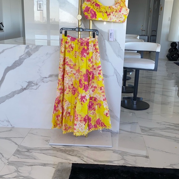 HEMANT AND NANDITA
Auril Maxi Skirt - Picture 2 of 8